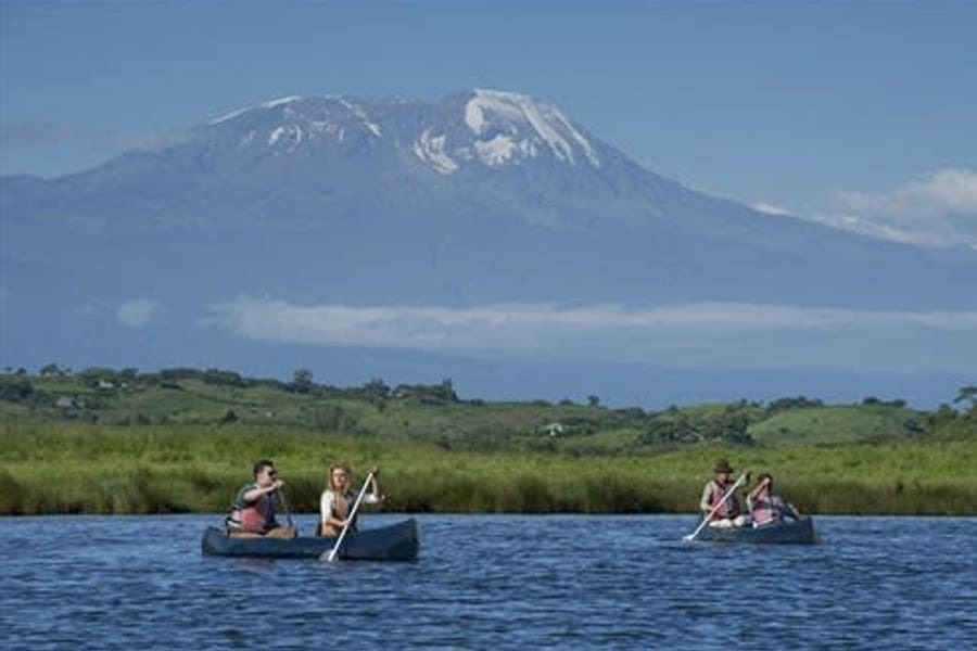 Canoeing Lake Duluti