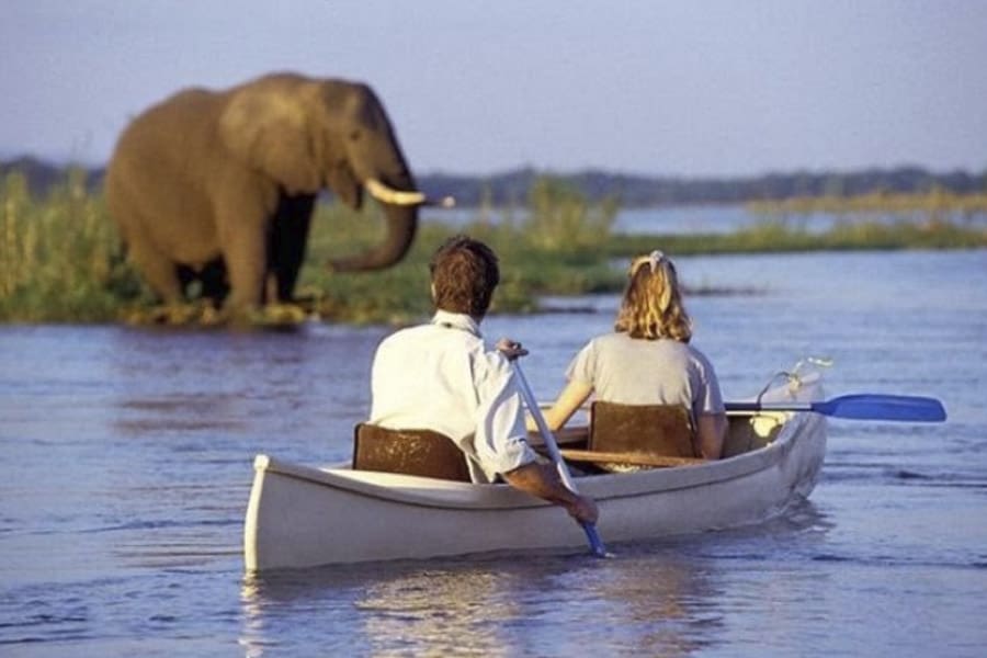 Lake Manyara canoeing